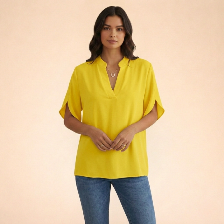 Alica | Comfortable & Versatile V-neck Blouse